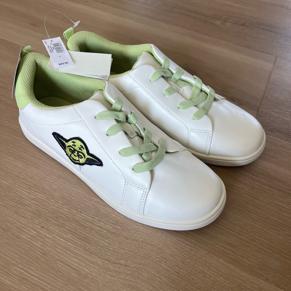 Brand new shoes from BabyGAP with memory foam!